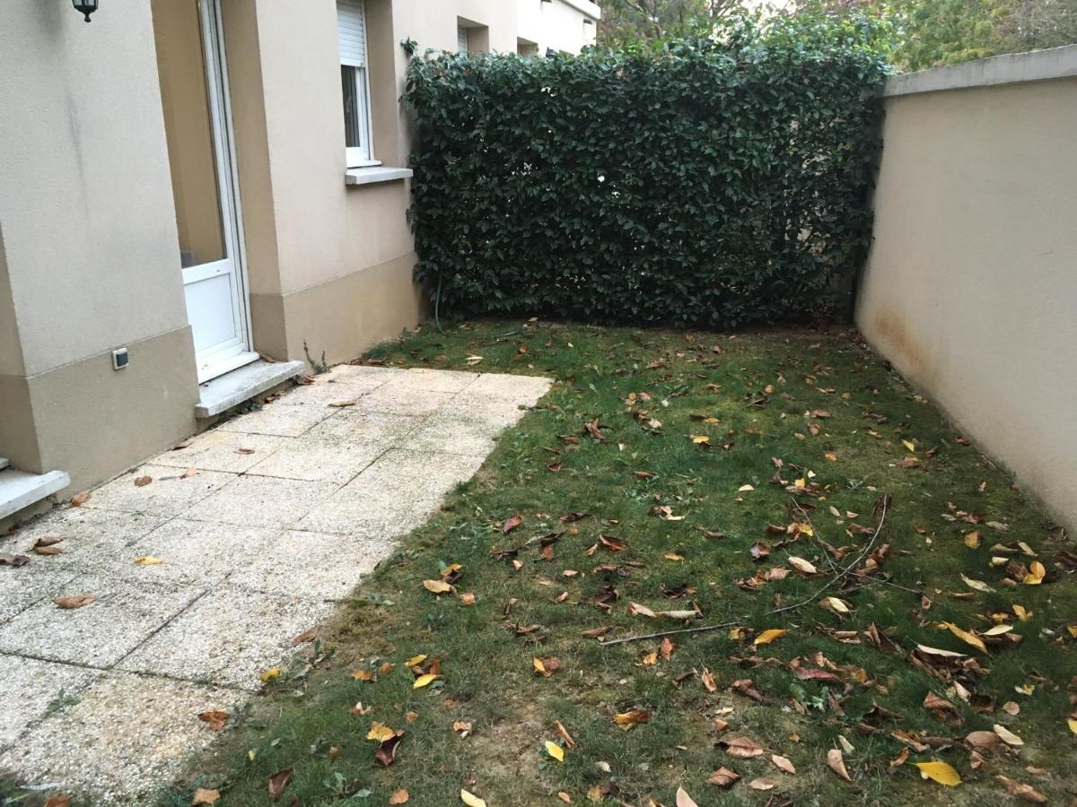 Appartement Proche De Disney Et Val D Europe Chessy  Exterior photo
